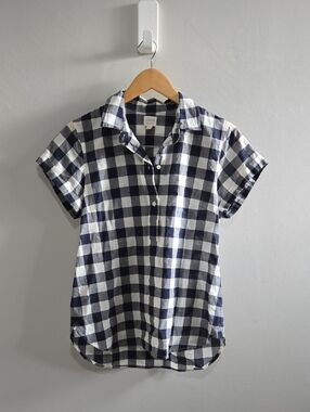 J. Crew Navy and White Gingham Short-Sleeve Cotton Shirt Size Small